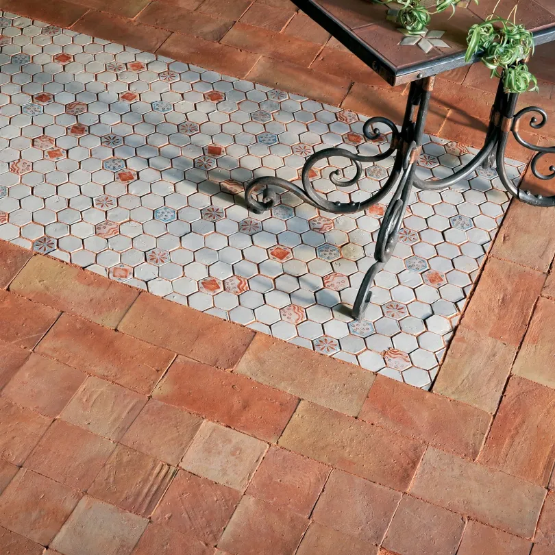 Mosaic tiles Le Miniature Hexagon Bianco on mesh  24x22 cm