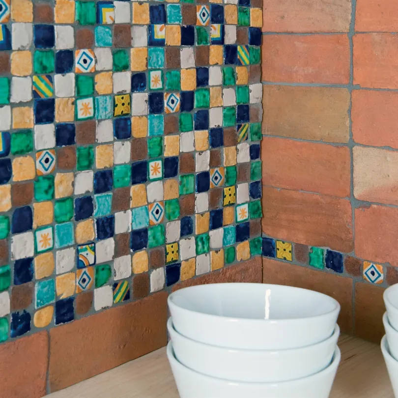 Mosaic tiles Le Miniature Tozzetto Policromo on mesh 29,6X29,6 cm