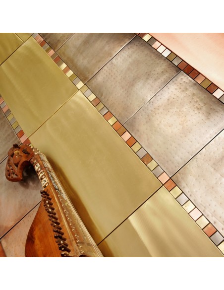 Piastrella mosaico metallo Rame brunito 3x3 cm su rete 30x30 cm