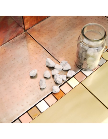 Piastrella mosaico metallo Rame brunito 3x3 cm su rete 30x30 cm