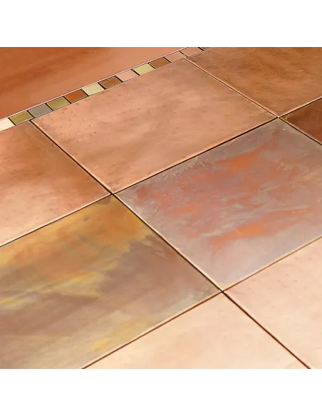 Piastrella mosaico metallo Ottone reflex 3x3 cm su rete 30x30 cm