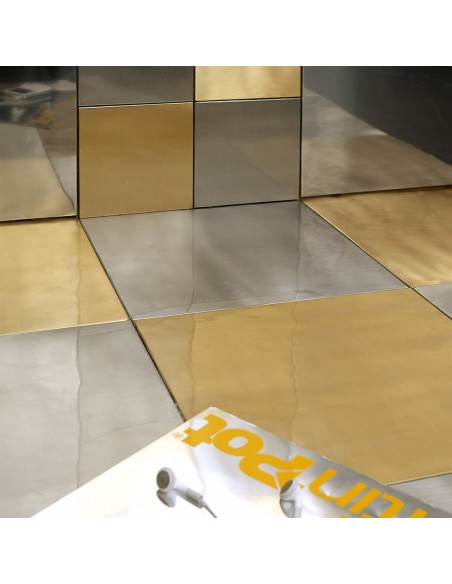 Piastrella mosaico metallo Ottone satinato 3x3 cm