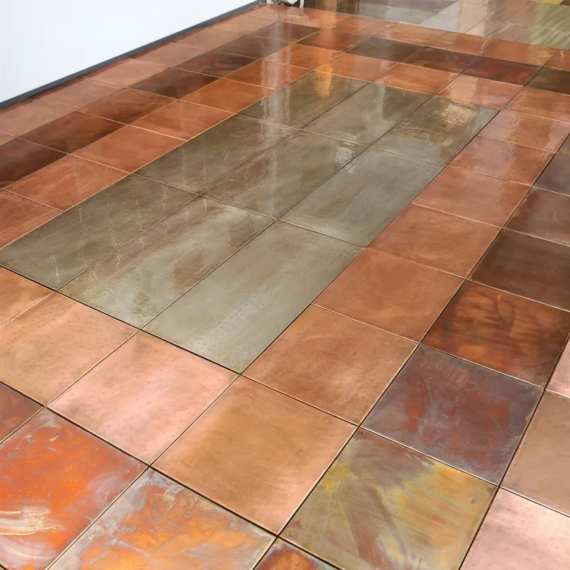 Ceramica artistica metallo Rame brunito 30x30 cm