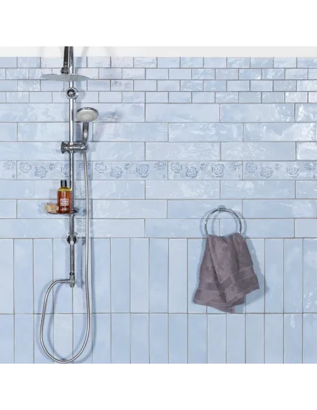 Carrelage mural bleu clair 8X32 cm