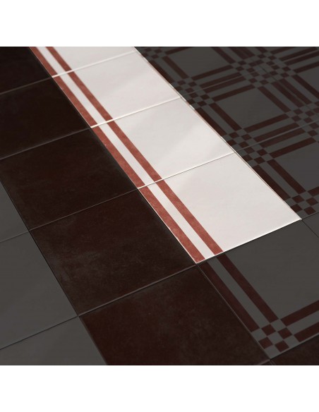 Piastrella decorata cementina bianco e brunito fascia Piastrella decorata cementina bianco e brunito fascia