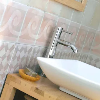 Piastrella decorata cementina angolo star rosa 2