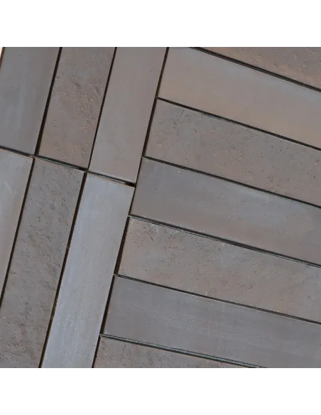 Piastrelle in cotto Terre scure natural 6x30 cm Piastrelle in cotto Terre scure natural 6x30 cm