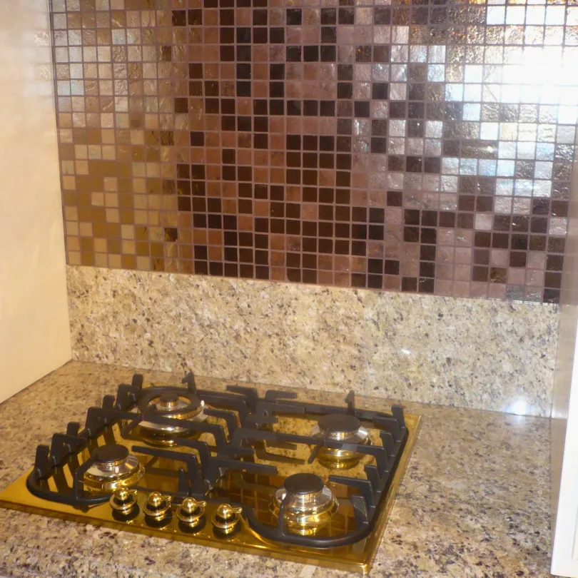 Rose gold mosaic tile 3x3 cm on mesh