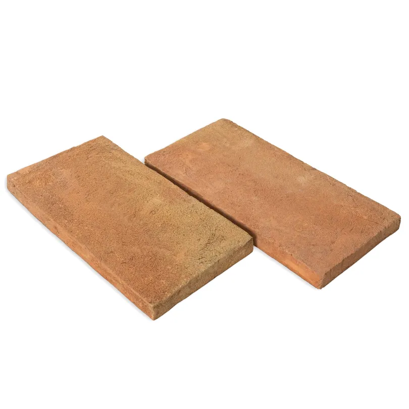Hangemachte Terracotta Fliesen mit Behandlung 15x30 cm