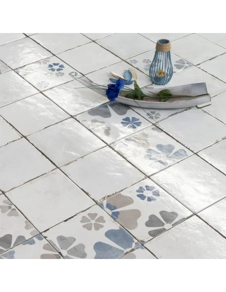 Piastrella decorativa Maioliche Italiane Liberty 20,5X20,5 cm Piastrella decorativa Maioliche Italiane Liberty 20,5X20,5 cm