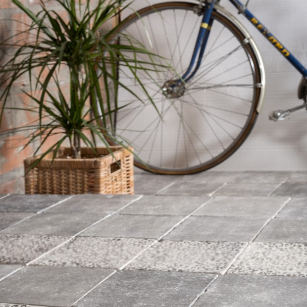 Carrelage décoratif fait à la main Loft Grigio 20X20 cm